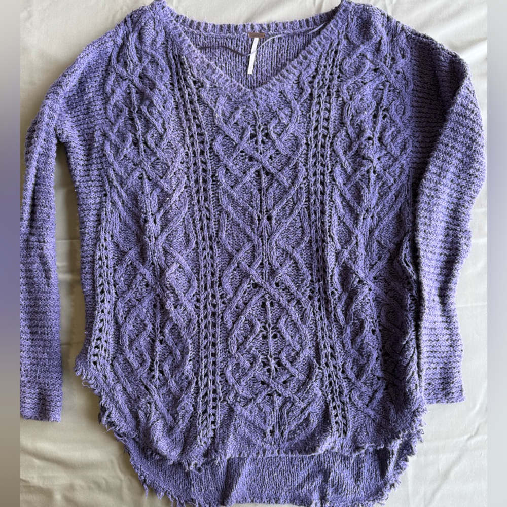 Free People Lavender V-Neck Sweater